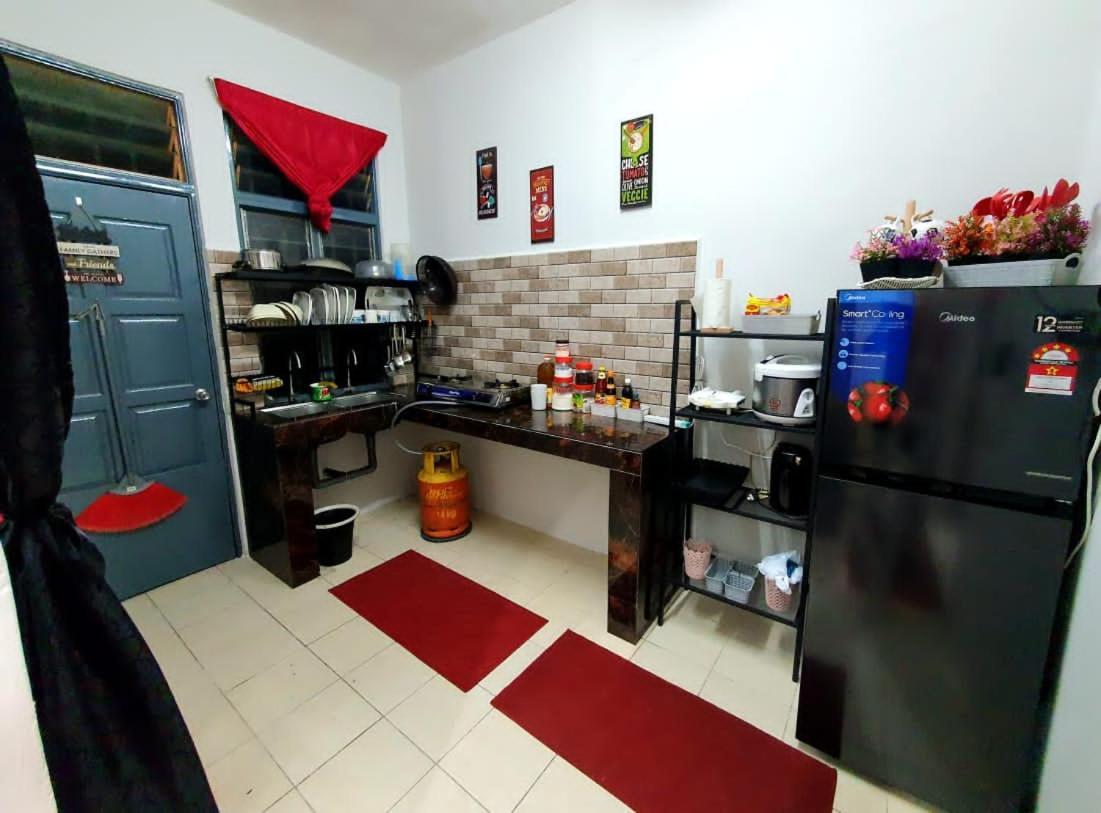 Linda Homestay Wangsa Mewangi Gua Musang Luaran gambar